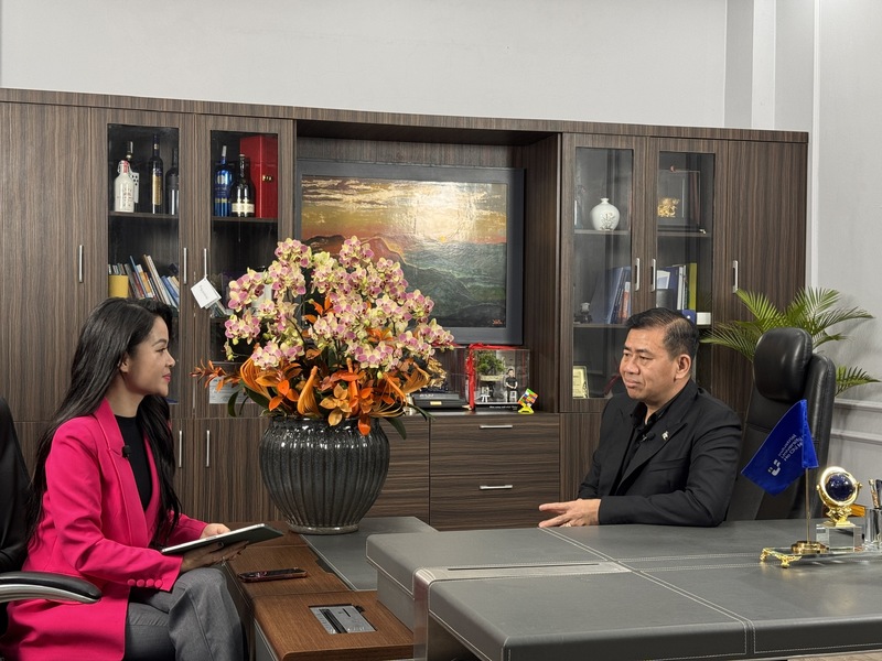 Người học cần hiểu cách dữ liệu được sử dụng, cách quy trình được tối ưu, cách tiêu chuẩn quốc tế chi phối hoạt động thương mại.