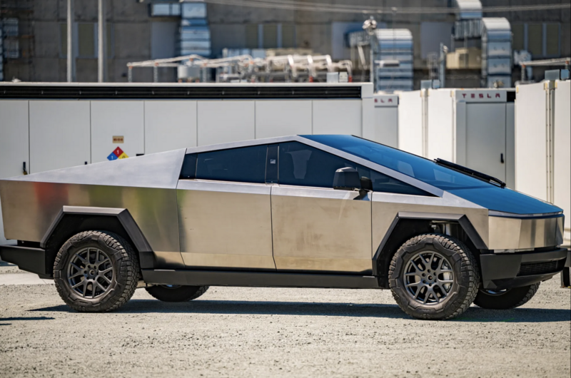 Tesla tung chiến lược hạ giá bán các mẫu xe điện. Ảnh: Autoblog