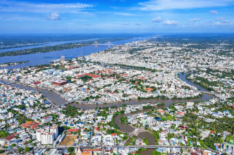 Toàn cảnh trung tâm tỉnh Đồng Tháp với hệ thống hạ tầng đô thị ngày càng hoàn thiện.