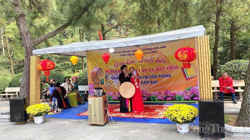 Dòng người đổ về di sản văn hóa thế giới Côn Sơn – Kiếp Bạc - 6