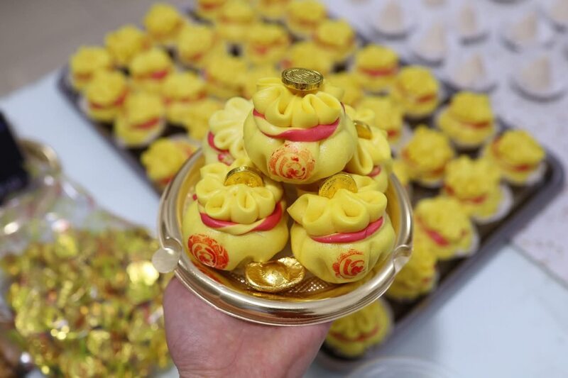 Bánh tài lộc đẹp mắt thu hút mọi đối tượng khách hàng. Ảnh: T.H