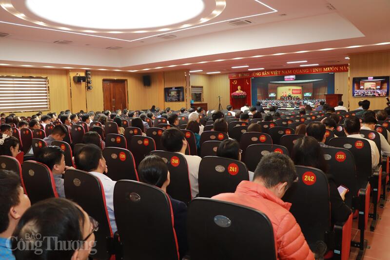 Hội nghị quán triệt các nội dung trọng tâm, cốt lõi của Nghị quyết số 79-NQ/TW; Nghị quyết số 80-NQ/TW và Chương trình hành động thực hiện các nghị quyết. Ảnh: Thanh Tuấn