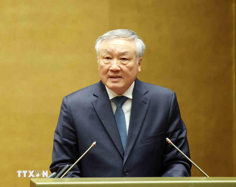 Phó Thủ tướng Thường trực Chính phủ Nguyễn Hoà Bình trình bày nội dung trọng tâm Chương trình hành động thực hiện Nghị quyết số 79-NQ/TW về phát triển kinh tế Nhà nước và Nghị quyết số 80-NQ/TW về phát triển văn hóa Việt Nam. (Ảnh: Phương Hoa/TTXVN)