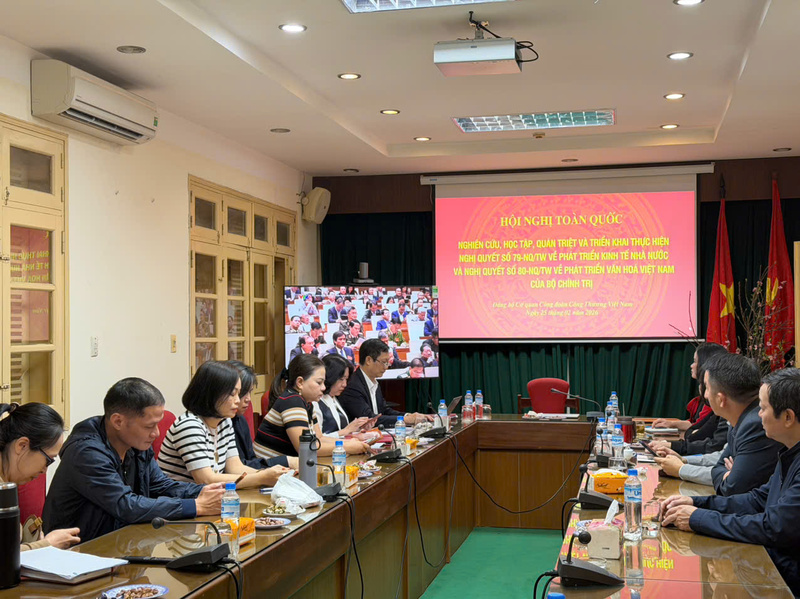 Đảng uỷ Cơ quan Công đoàn Công Thương Việt Nam học tập, quán triệt và triển khai thực hiện Nghị quyết số 79-NQ/TW về phát triển kinh tế nhà nước; Nghị quyết số 80-NQ/TW về phát triển văn hóa Việt Nam.