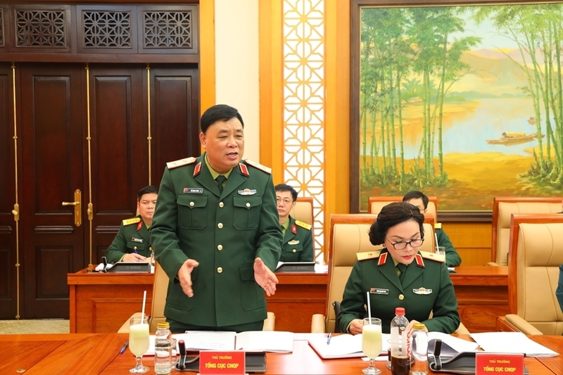 Trung tướng Hồ Quang Tuấn, Chủ nhiệm Tổng cục Công nghiệp quốc phòng phát biểu tại hội nghị.