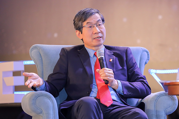 PGS.TS Phạm Hoàng Lương, giảng viên cao cấp, Đại học Bách Khoa Hà Nội, Phó Chủ tịch Hiệp hội Năng lượng sạch Việt Nam. Ảnh: VTenergy