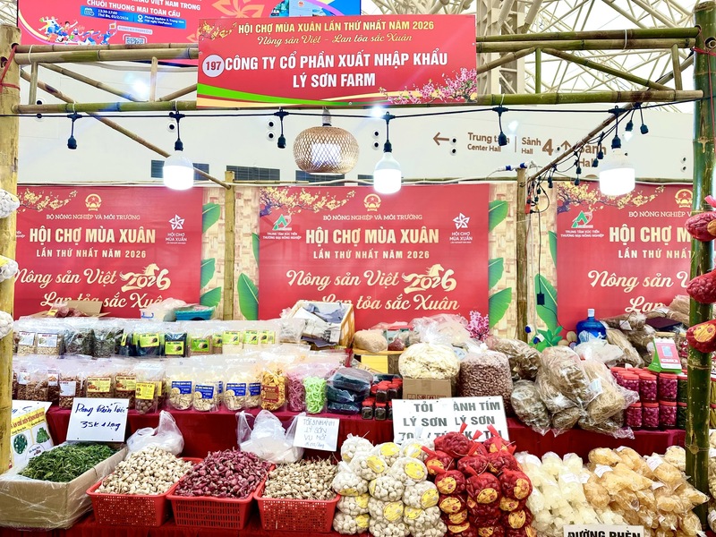 Các hội chợ quy mô quốc gia đã trở thành điểm sáng trong hoạt động xúc tiến thương mại, trợ lực mạnh mẽ cho kích cầu tiêu dùng nội địa. Ảnh: Đỗ Nga