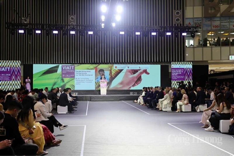 Lễ khai mạc Triển lãm Quốc tế ngành dệt may và công nghệ dệt Việt Nam 2026 (VIATT 2026). Ảnh: Minh Anh.