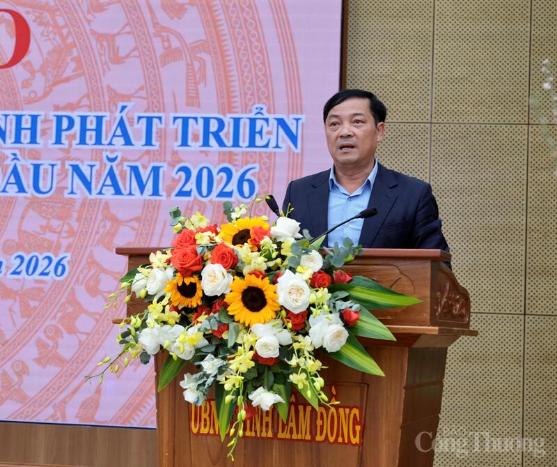 Ông Lê Trọng Yên, Phó Chủ tịch Thường trực UBND tỉnh Lâm Đồng phát biểu tại hội nghị. Ảnh: Minh An