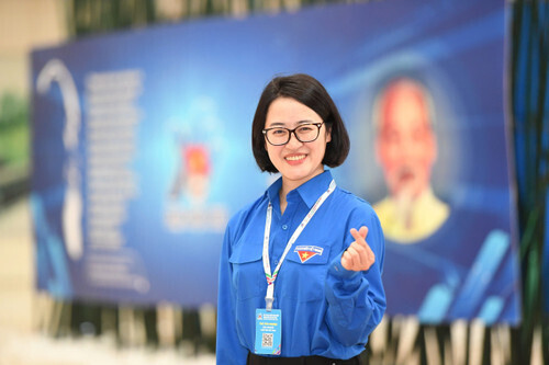 PGS.TS Đào Việt Hằng được vinh danh Gương mặt trẻ Việt Nam triển vọng năm 2021 nhờ những đóng góp nổi bật trong lĩnh vực công nghệ và y tế.