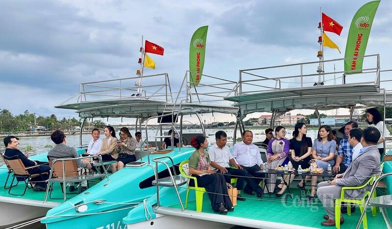 Quang cảnh tại chương trình kết nối doanh nghiệp du lịch. Ảnh: Khánh Ngọc