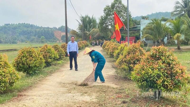 Các điểm bỏ phiếu chỉnh trang cảnh quan, môi trường. Ảnh: Minh An