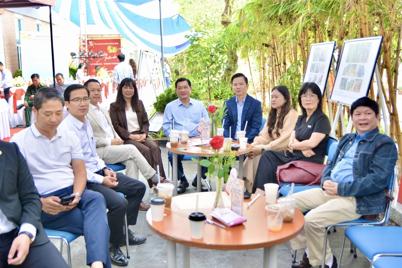 Chương trình "Ly café yêu thương" được Hội Nhà báo TP. Đà Nẵng tiếp tục tổ chức sau thời gian tạm dừng. Ảnh: Ngọc Thảo