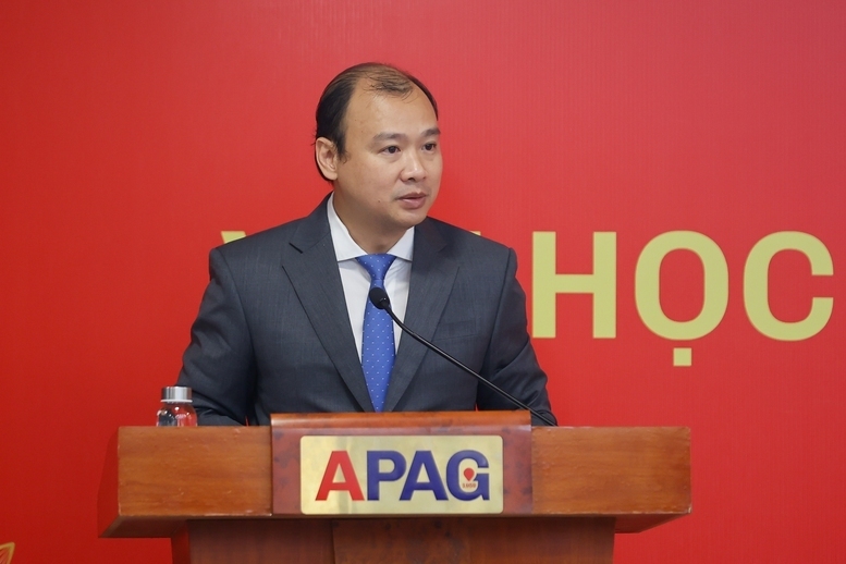 Phó Giám đốc thường trực Học viện Chính trị quốc gia Hồ Chí Minh Lê Hải Bình phát biểu. Ảnh: VGP/Nhật Bắc