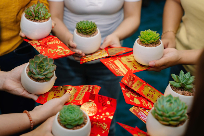 Doanh nghiệp bất động sản tại Đà Nẵng 'lì xì sức khỏe' cho nhân viên đầu năm mới - 2