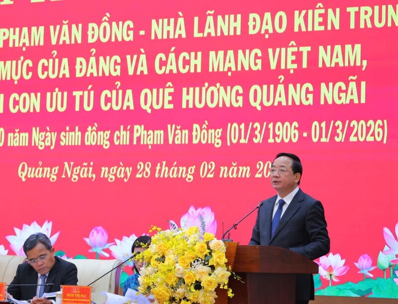 Ông Trịnh Văn Quyết, Trưởng Ban Tuyên giáo và Dân vận Trung ương khẳng định, cố Thủ tướng Phạm Văn Đồng là tấm gương mẫu mực về đạo đức cách mạng, cần, kiệm, liêm, chính, chí công vô tư. Ảnh: Nguyễn Dương