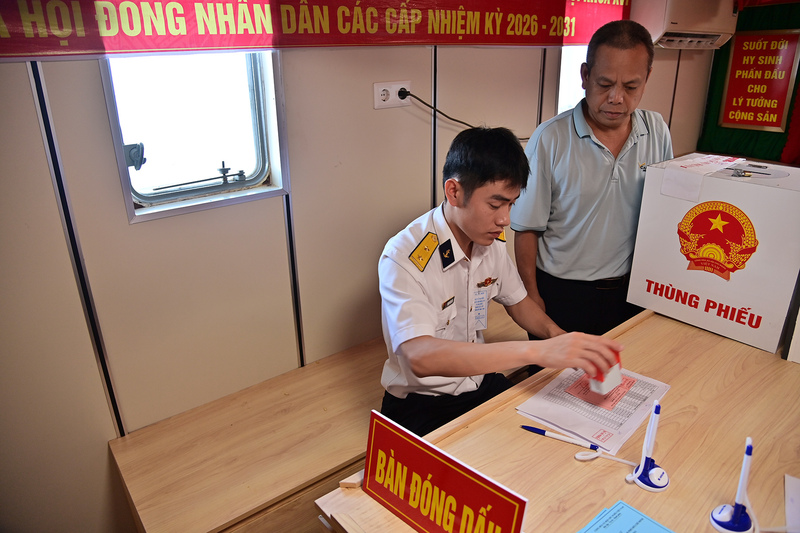 Cử trì Tàu Hải An 68 hoàn thành quyền và nghĩa vụ công dân.