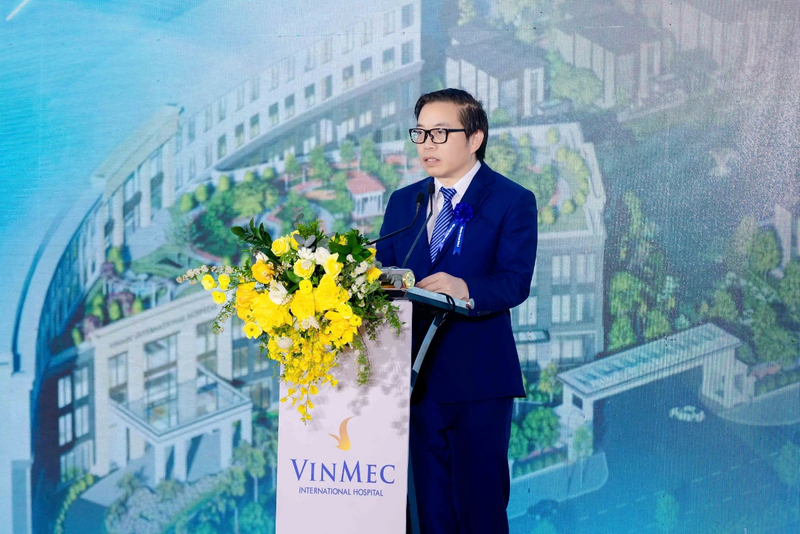 GS.TS.BS Trần Trung Dũng - Tổng Giám đốc Hệ thống Y tế Vinmec phát biểu tại lễ khai trương bệnh viện.
