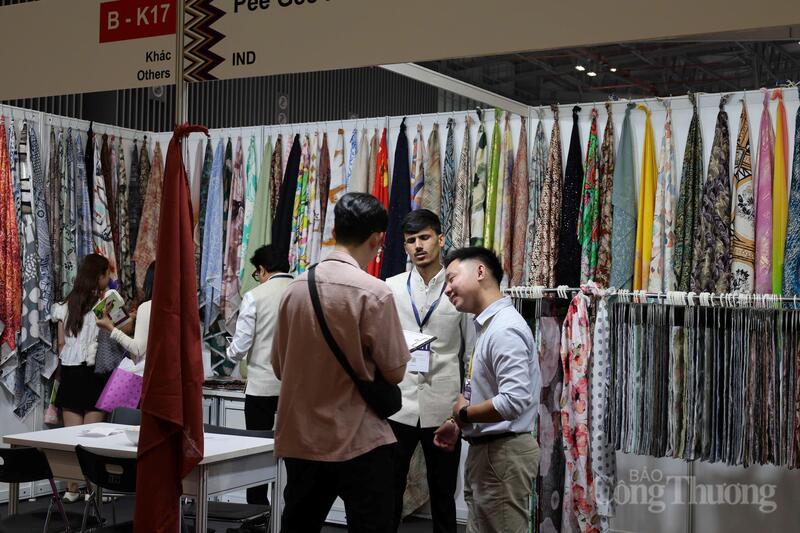 Mở ra cơ hội tiếp xúc, trao đổi 1-1 giữa doanh nghiệp và người mua hàng.