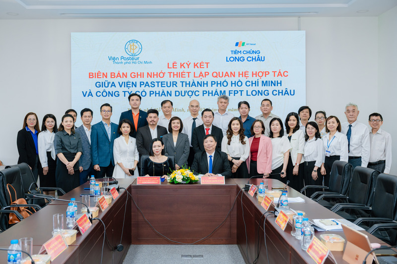 Trong khuôn khổ hợp tác, Long Châu cam kết đồng hành xuyên suốt trong các hoạt động nâng cao nhận thức cộng đồng, thiện nguyện, nghiên cứu khoa học, hợp tác quốc tế…