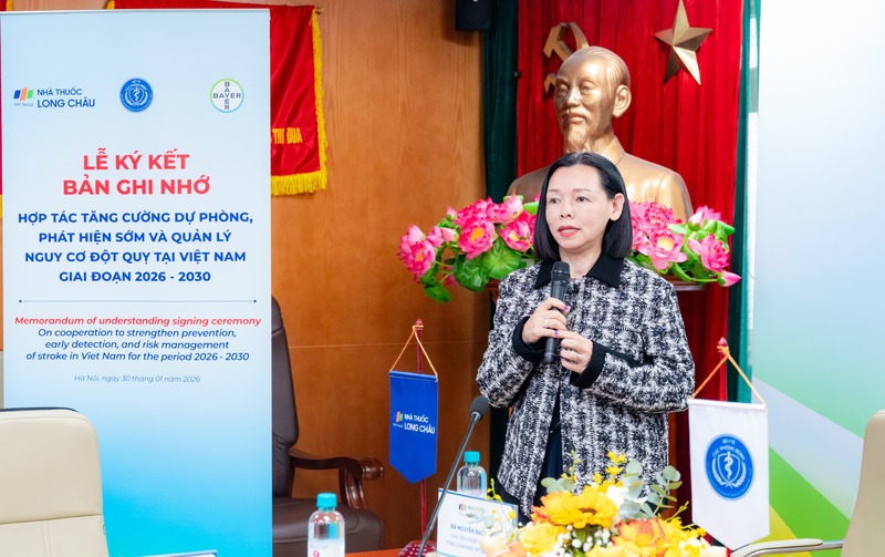 Bà Nguyễn Bạch Điệp - Chủ tịch FPT Retail kiêm Tổng Giám đốc hệ thống nhà thuốc và trung tâm tiêm chủng Long Châu.