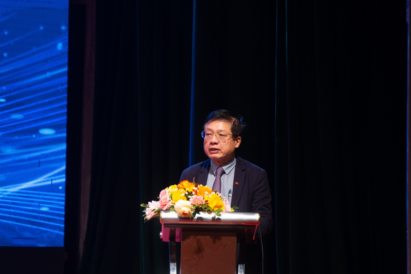 Ông Hồ Sỹ Hùng - Chủ tịch VCCI phát biểu tại buổi lễ.