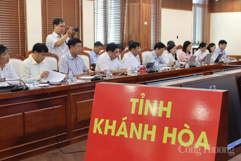 Các đại biểu tham dự buổi làm việc. Ảnh: Thanh Huy