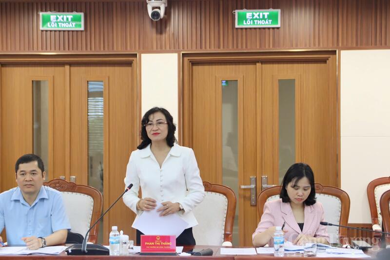 Thứ trưởng Bộ Công Thương Phan Thị Thắng phát biểu tại buổi làm việc. Ảnh: Thanh Huy