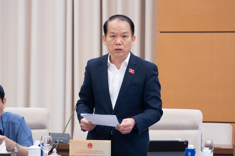 Chủ nhiệm Ủy ban Pháp luật và Tư pháp Hoàng Thanh Tùng