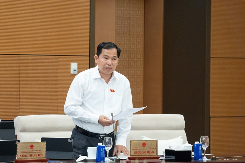 Tổng thư ký Quốc hội, Chủ nhiệm Văn phòng Quốc hội Lê Quang Mạnh.