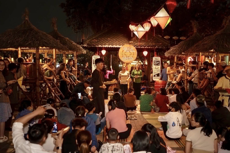 Nhiều hoạt động văn hóa đặc sắc diễn ra trong Lễ hội Tết Nguyên Tiêu - Hội An 2026. Ảnh: Diễm Phúc