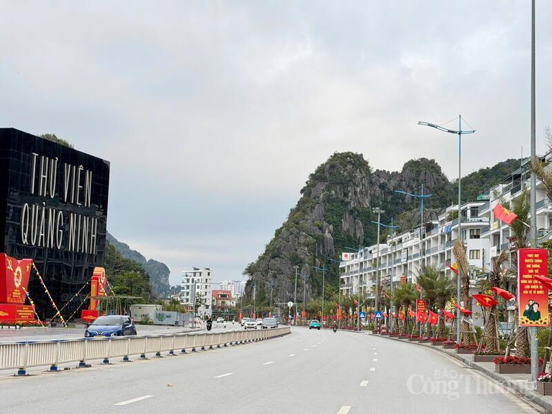 Toàn tỉnh Quảng Ninh rực rỡ cờ hoa chào mừng ngày hội của tỉnh và đất nước.