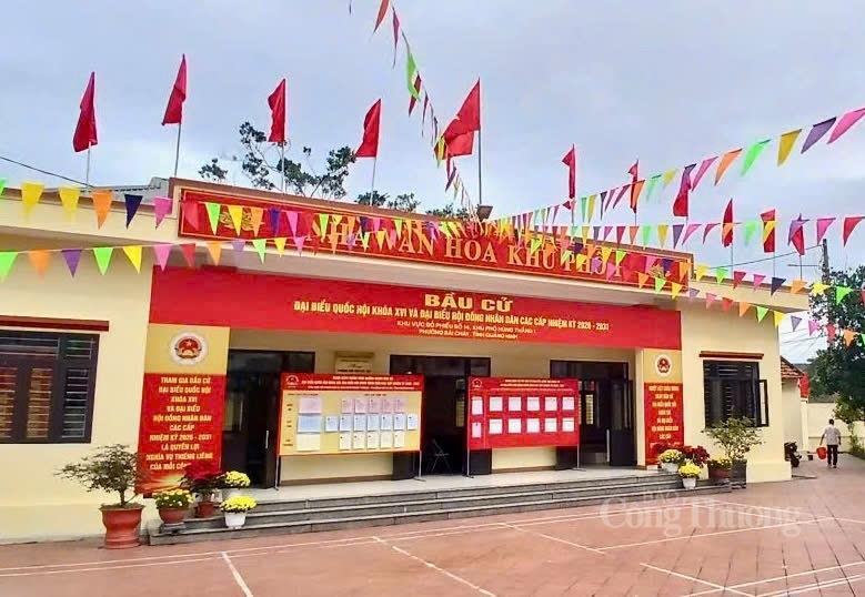 Chùm ảnh: Quảng Ninh rực rỡ cờ hoa trước ngày hội lớn của non sông - 8