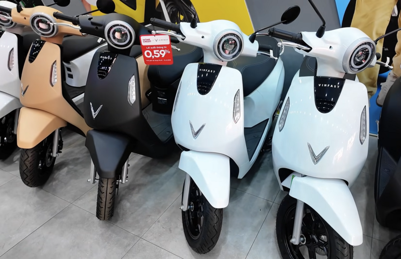 Mức giảm giá là một trong các lý do nhiều khách hàng lựa chọn mua xe thời điểm này.