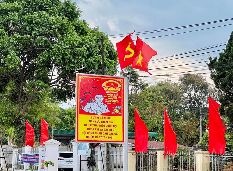 Tỉnh Gia Lai rực rỡ cờ hoa chào mừng ngày hội lớn của dân tộc.