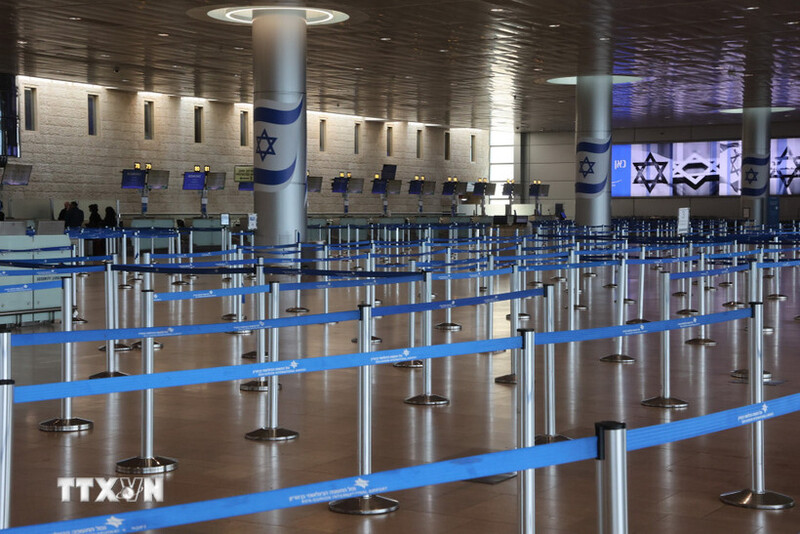 Cảnh vắng vẻ tại sân bay quốc tế Ben Gurion gần Tel Aviv, Israel khi nước này đóng cửa không phận, ngày 28/2/2026. Ảnh: TTXVN