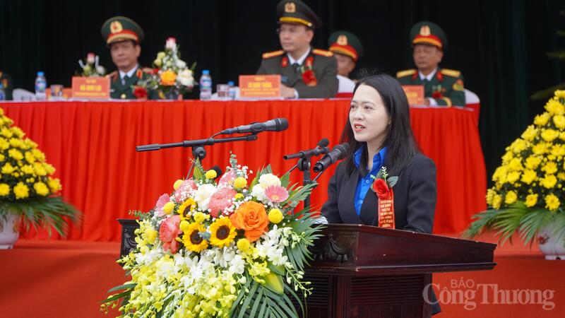 Đồng chí Ngô Thị Thùy Trang, Phó Bí thư Đoàn Thanh niên Cộng sản Hồ Chí Minh tỉnh Ninh Bình.