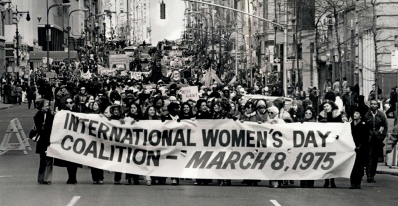 Năm 1975, Liên Hợp Quốc lần đầu tiên chính thức kỷ niệm Ngày Quốc tế Phụ nữ 8/3 trên toàn thế giới.