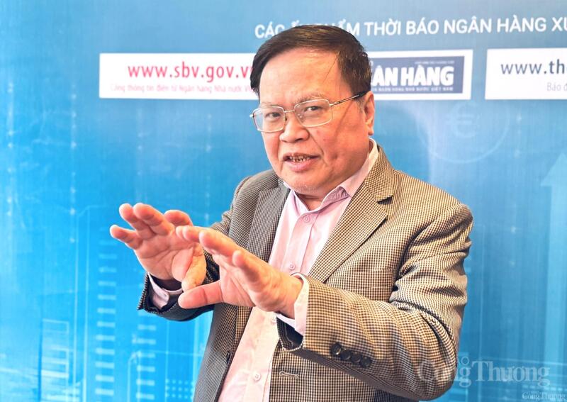 TS. Nguyễn Đình Cung cho rằng, động lực tăng trưởng kinh tế, “tiếp sức” cho doanh nghiệp đó là cải cách thể chế.