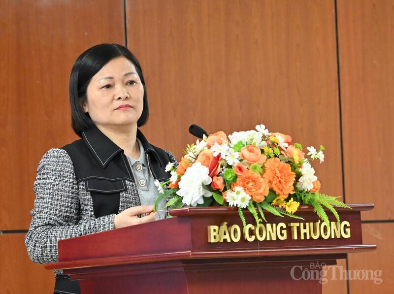 Phó Chánh Văn phòng Nguyễn Thị Lan Anh. Ảnh: Cấn Dũng