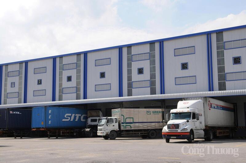 Mạng lưới 17 hiệp định thương mại tự do mở ra dư địa lớn cho xuất khẩu, song cơ hội để hội nhập vẫn chưa lan tỏa rộng tới cộng đồng doanh nghiệp. Ảnh: Cấn Dũng