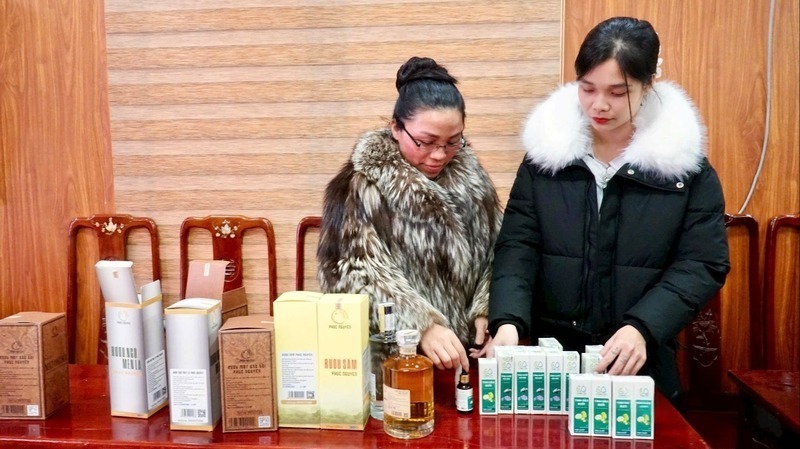 Rất nhiều sản phẩm OCOP của tỉnh thuộc các doanh nghiệp, hợp tác xã, cơ sở sản xuất kinh doanh do chị em phụ nữ làm chủ. Ảnh: Mai Liễu