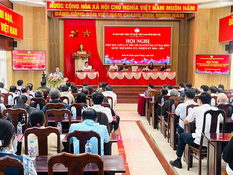 Toàn cảnh hội nghị tiếp xúc cử tri với người ứng cử nhằm vận động bầu cử đại biểu Quốc hội khóa XVI, nhiệm kỳ 2026-2031. Ảnh: Công Lý