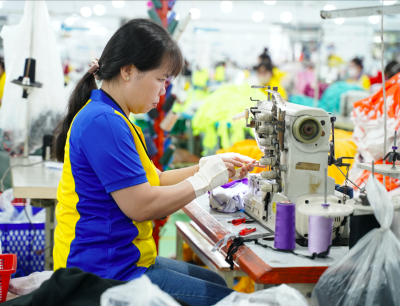 2 tháng đầu năm 2026, ngành dệt may xuất khẩu đạt khoảng 6,26 tỷ USD. Ảnh: Dony