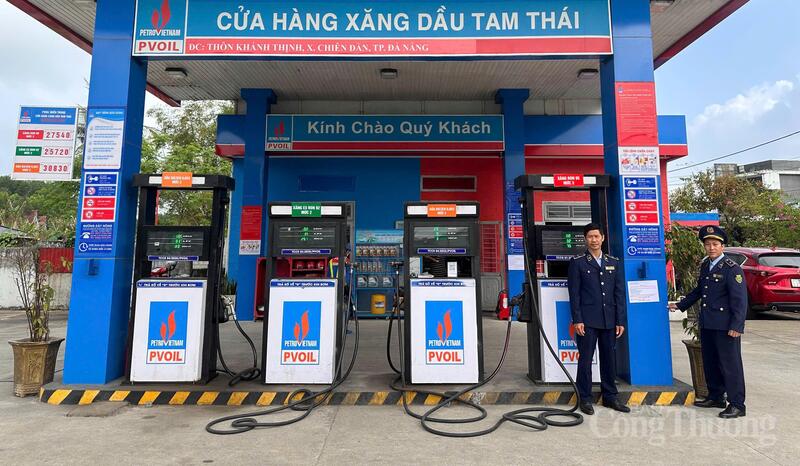 Các cửa hàng xăng dầu tại TP. Đà Nẵng đến thời điểm hiện tại hoạt động bình thường, nguồn cung đảm bảo.