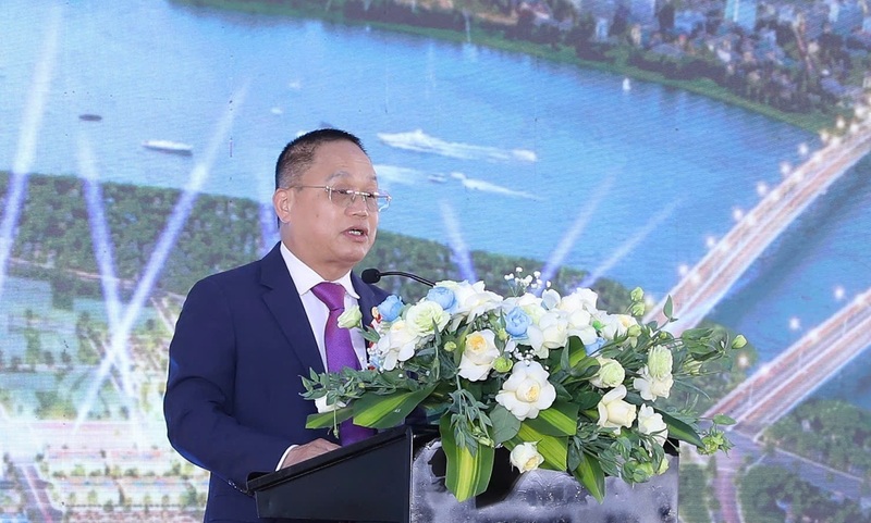 Ông Nguyễn Cảnh Hồng, đại diện chủ đầu tư phát biểu tại lễ khởi công. Ảnh: Minh Hiếu