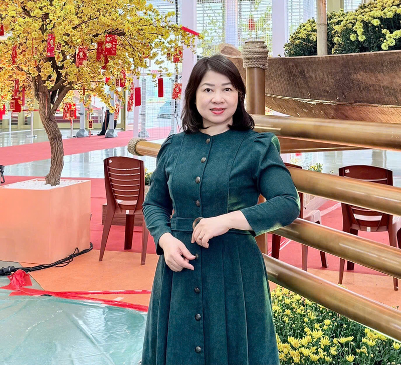 Bà Phùng Mai Lan - Phó Giám đốc Công ty TNHH Thương mại Quốc tế Vtech .