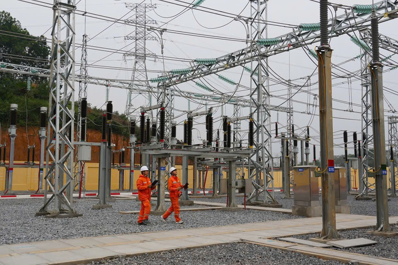 Công ty Điện lực Lào Cai triển khai nhiều giải pháp đảm bảo cấp điện an toàn, ổn định phục vụ ngày bầu cử. Ảnh: NH