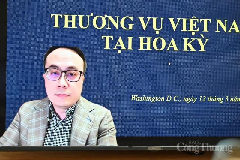 Ông Đỗ Ngọc Hưng - Trưởng Thương vụ Việt Nam tại Hoa Kỳ chia sẻ tại hội nghị. Ảnh: Cấn Dũng