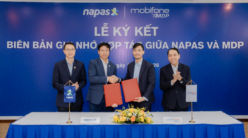 Lãnh đạo NAPAS và MDP ký kết biên bản ghi nhớ